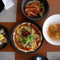 Kokulo Beach Club La Vela Khaolak