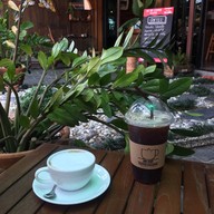 เมนูของร้าน Intip Cafe'