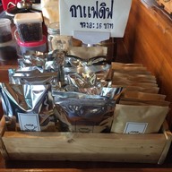 บรรยากาศ Intip Cafe'