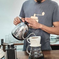 วิทยา Brew Specialty Coffee