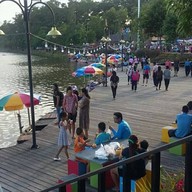 บรรยากาศ ตลาดน้ำบ้านพรุ