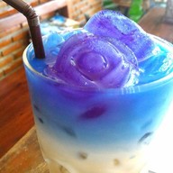 เมนูของร้าน ฉุ่ย Coffee & Bakery