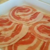 Shabu San (ชาบูซัง) Shabu San (ชาบูซัง)