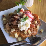 Mikii house milk cafe