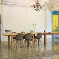 D Varee Xpress Pula Silom
