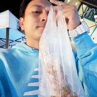 ลูกชิ้นปิ้งนายตรี