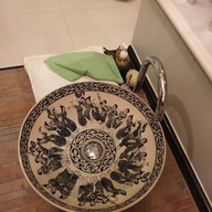 Center Point Massage & Spa สุขุมวิท 24