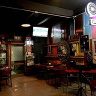 บรรยากาศ Eight Days A Week Homebar Eight Days A Week Homebar