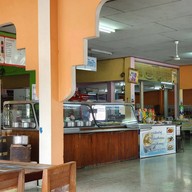 บรรยากาศ ข้าวแกงตุ๊โภชนา