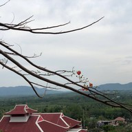 บรรยากาศ ตำหนักพระโพธิสัตว์กวนอิม 84 ปาง เขาเทวดา