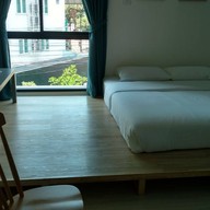 Suk18 Hostel