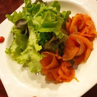 สี่เซียนซีฟู้ด ลานฟู้ดทรักส์ สัมมากรเพลส รามคำแหง 110