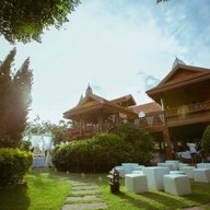 บรรยากาศ เรือนไทยรามอินทรา