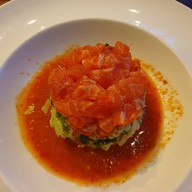 สี่เซียนซีฟู้ด ลานฟู้ดทรักส์ สัมมากรเพลส รามคำแหง 110