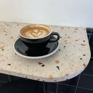 เมนูของร้าน Five Elephant Coffee&Cake