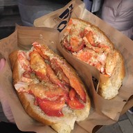 เมนูของร้าน Luke's Lobster Omotesando