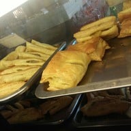 เปลวทิพย์ สันกำแพง