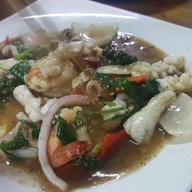 เม้งปูดอง
