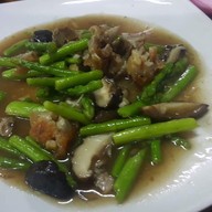 เม้งปูดอง