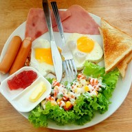 Bedgasm Cafe นิมมาน
