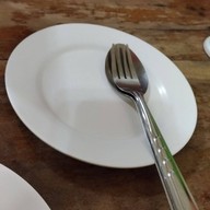 ร้านลูกหิน ร้านลูกหิน