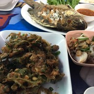 ปั๊มเก่าโภชนา