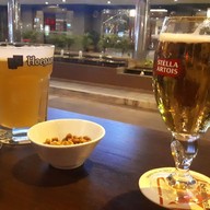 Atmosphere of Irish The Drunken Leprechaun Bangkok