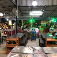 แฝด บุฟเฟ่ต์ ปิ้งย่าง & ซีฟู๊ด