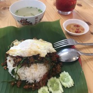 จอยพาเพลิน แซนด์วิช ไข่กระทะ