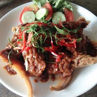 อาหารป่าปลาเขื่อน