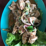 แอบแซบริมทาง