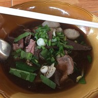 ก๋วยเตี๋ยววัดมูลดงเหล็ก-แยกบางคูวัด