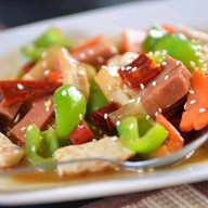 ร้านเวียงบุญลำปาง (MR Palace)
