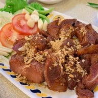 VT แหนมเนือง หลัง มข. The Red Roof