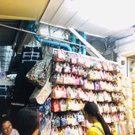 บรรยากาศ ตลาดพาหุรัด