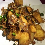 สวนอาหารเขื่อนแม่สรวย