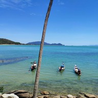 อ่าวท้องหยี