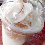 อาร์ตี้ สตอเบอรี่ปั่น สาขา 1  ร้านวรรณ 2