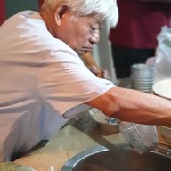 ก๋วยเตี๋ยวเนื้อลุงพร