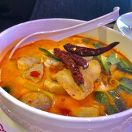 Le’ Bar & Restaurant