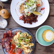 เมนูของร้าน Wolf and Hound