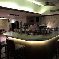 บรรยากาศ RED SNAPPER BAR & GRILL