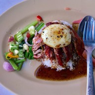 เมนูของร้าน อ้วนข้าวหน้าเป็ด