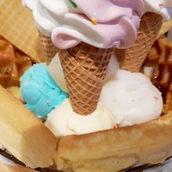 MO & MOSHI สยามเซ็นเตอร์