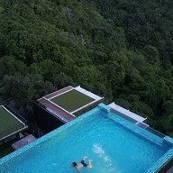 หนุกดีบูติกรีสอร์ท