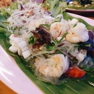 เมนูของร้าน ร้านสนแก้ว