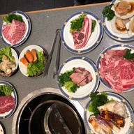 Rising Yakiniku Buffet