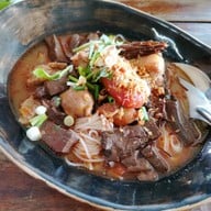 เมนูของร้าน เอกน้ำเงี้ยว