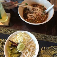 เมนูของร้าน ร้านอาหารเหนือ เฮือนนิภา สาขา1