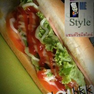 Sanwich ME Style นิรันด์คอนโด พึ่งมี 50/11